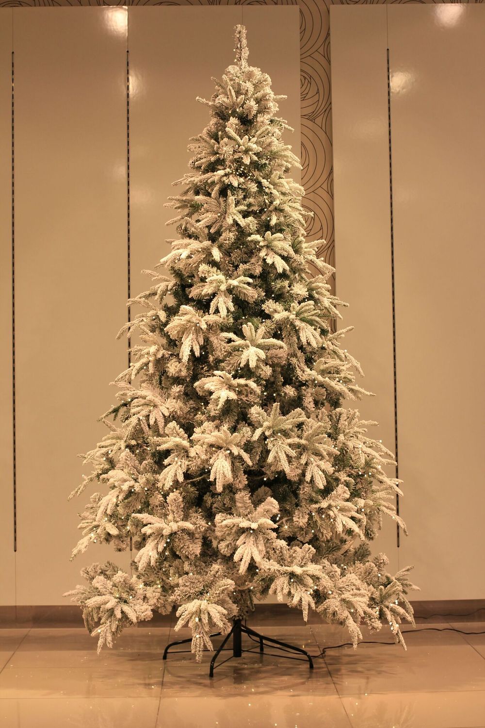 Заснеженная Ель премиум «ФОРЕСТО» (Литая+пвх) высота от 1.2 до 2.4 м