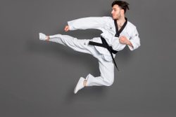 Добок WT Tusah EZ-Fit Lite Uniform Black V-neck Dan