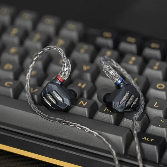 FiiO FH7s