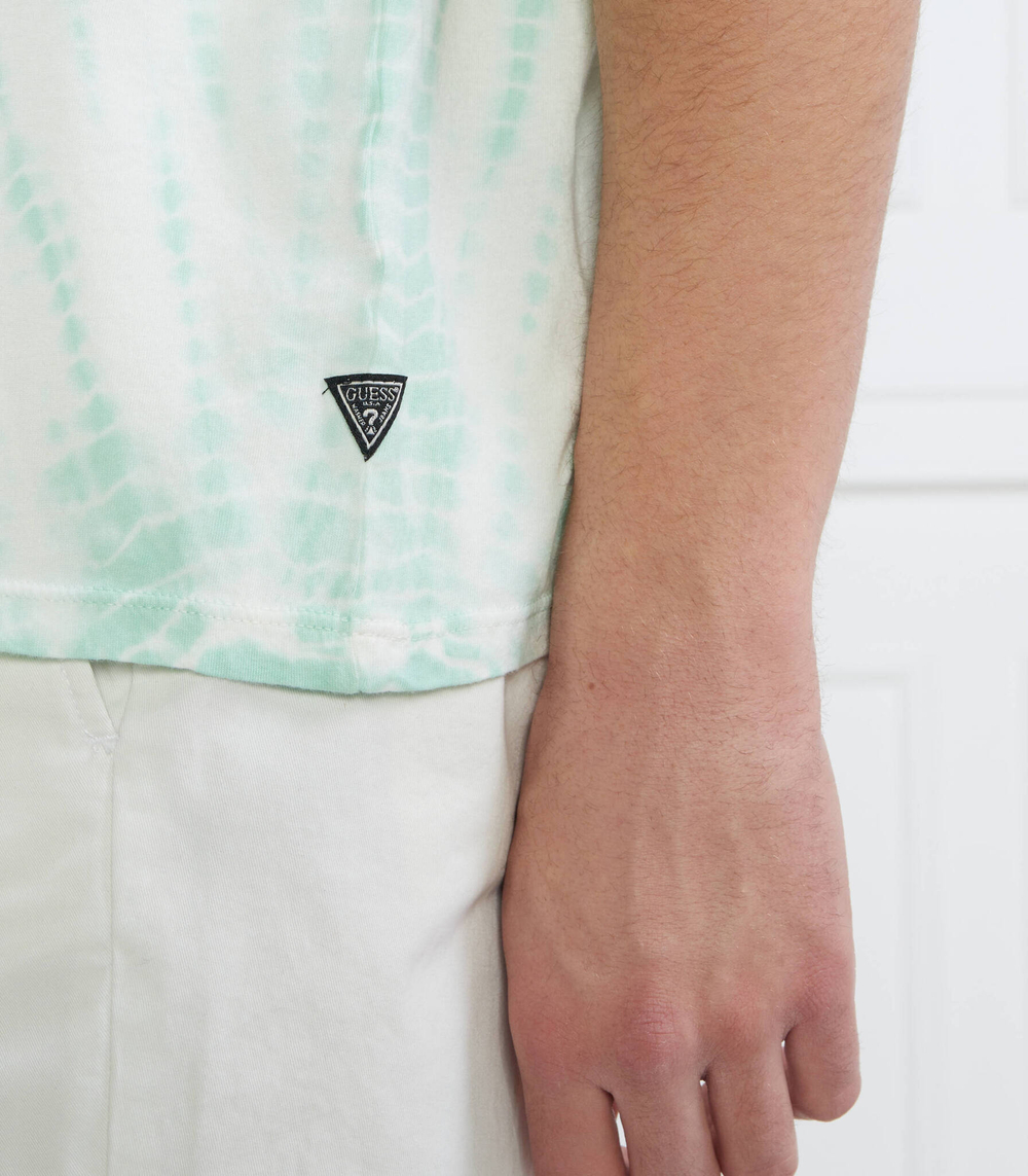 Футболка SS BSC ROBOT GRAFFIT GUESS - зеленый(M3GI67 K9RM4)