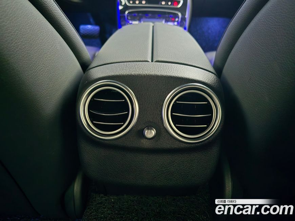 Mercedes-Benz E-Class W213 E250 Avangarde (11.2023)