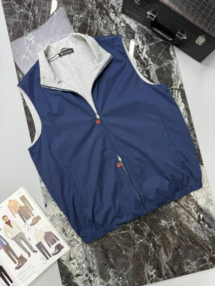 Двухсторонняя безрукавка Kiton