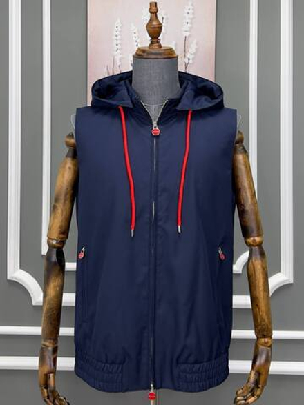 Безрукавка Kiton