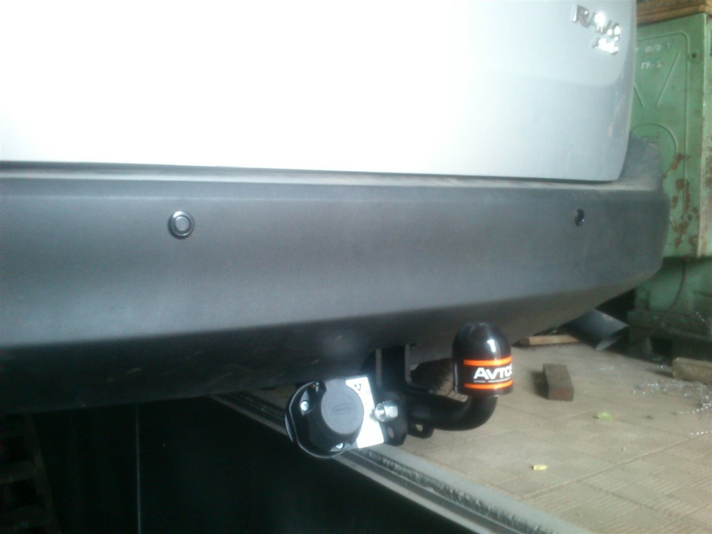 Фаркоп для Toyota RAV4 (2012-) (без электрики) (паспорт и сертификат) AvtoS.TY34