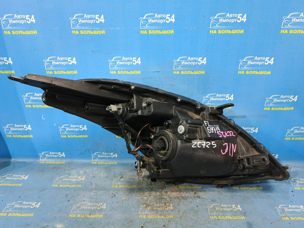 Фара передняя левая SUZUKI SWIFT 2010-2013