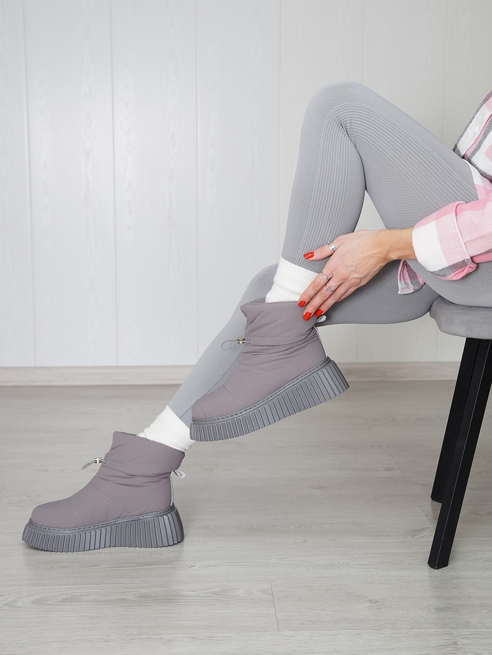 Ботинки женские зимние FOUNDS 004-01-LT-96