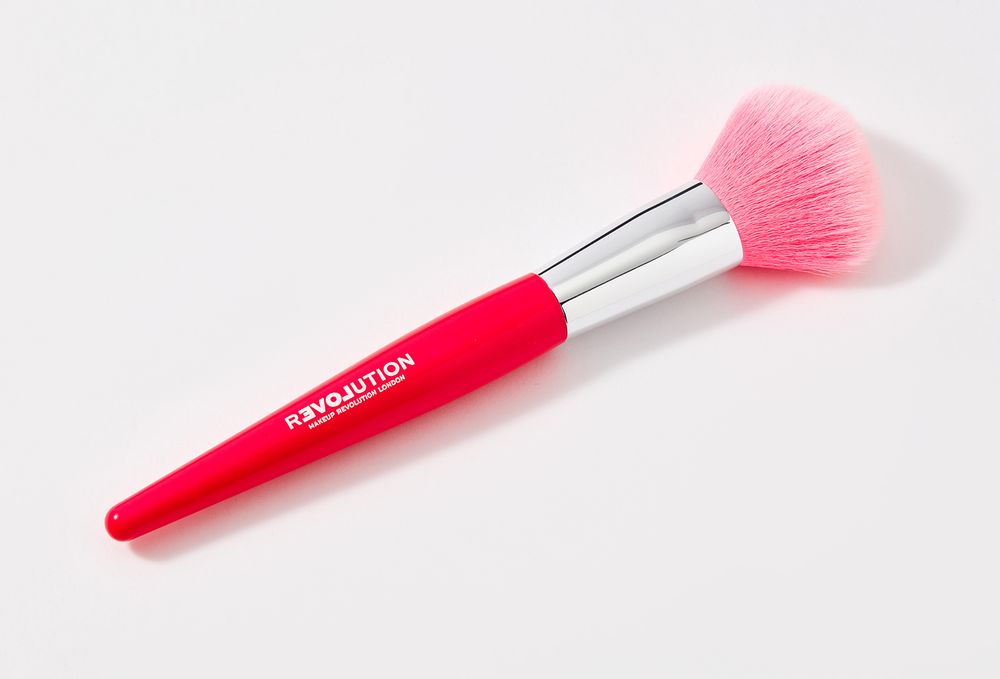 Кисть большая для пудры Relove by Revolution Face Large Powder Brush