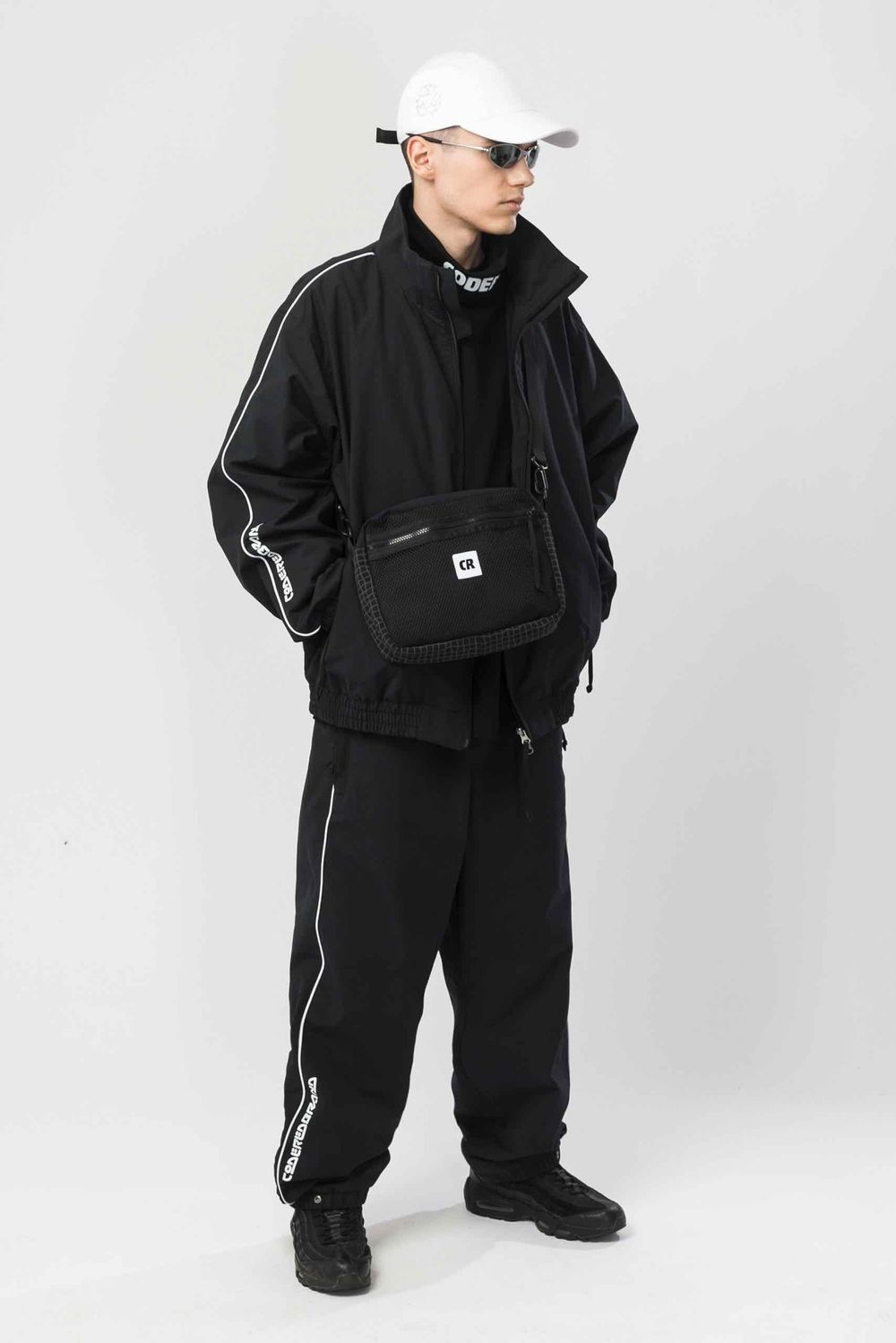 Олимпийка Codered Piping 24 черная