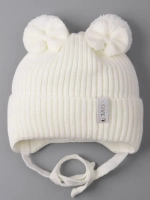 Шапка вязаная демисезонная для девочки