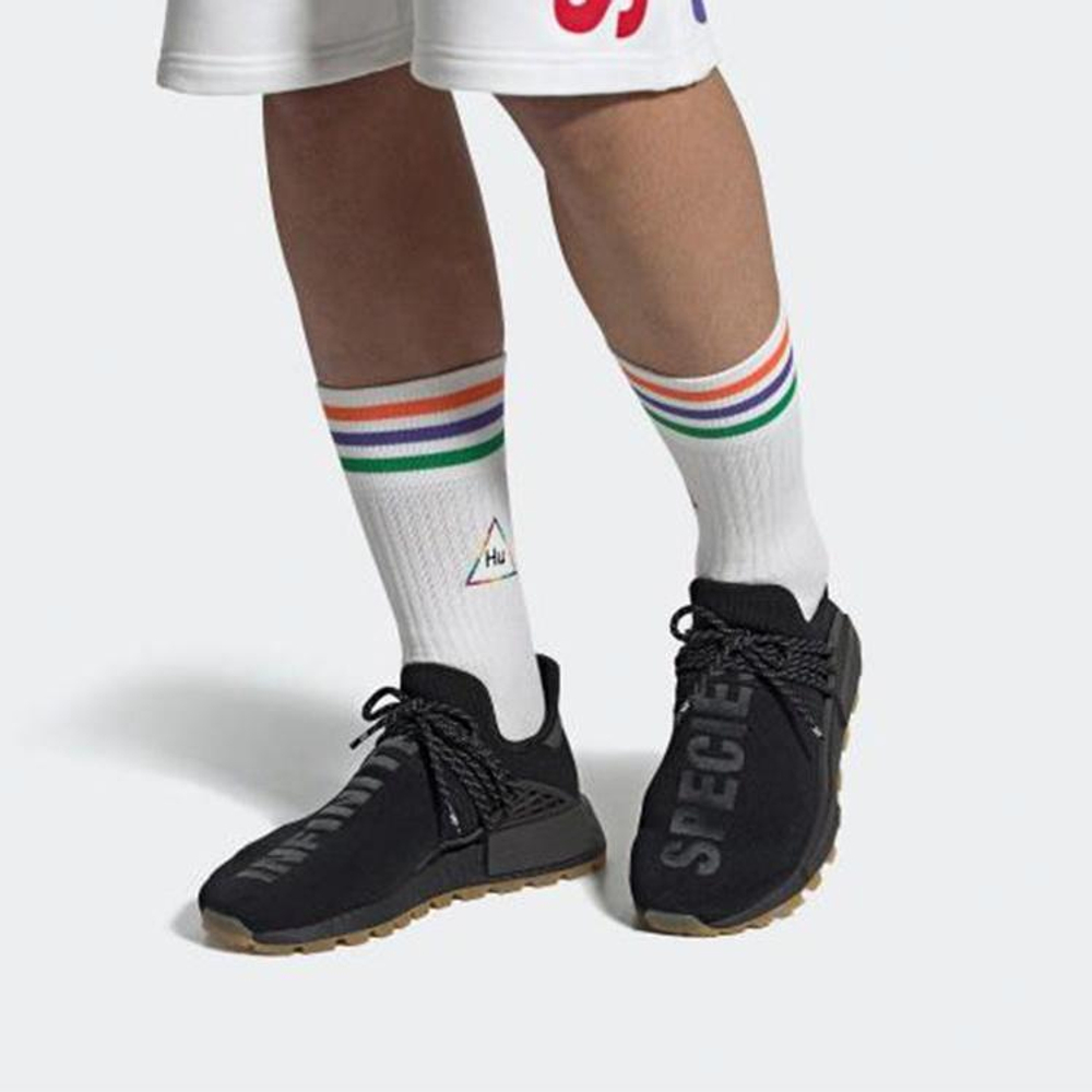 Кроссовки Pharrell Williams X Adidas Originals Pharrell Hu Nmd Hu Tr "Infinite Species"