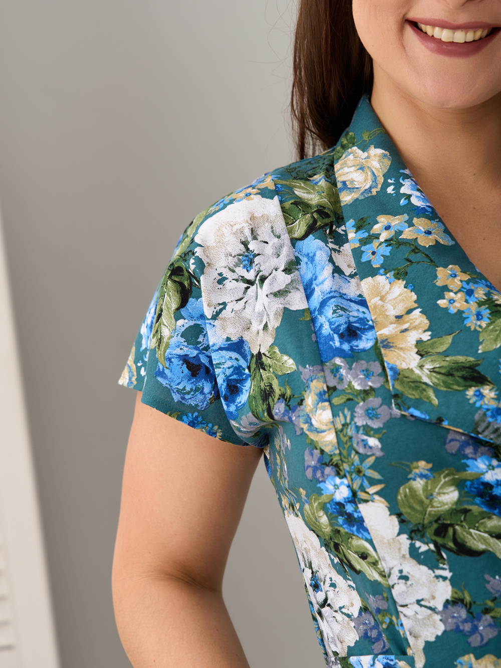 Халат Х-044/зеленый-цветущийсад