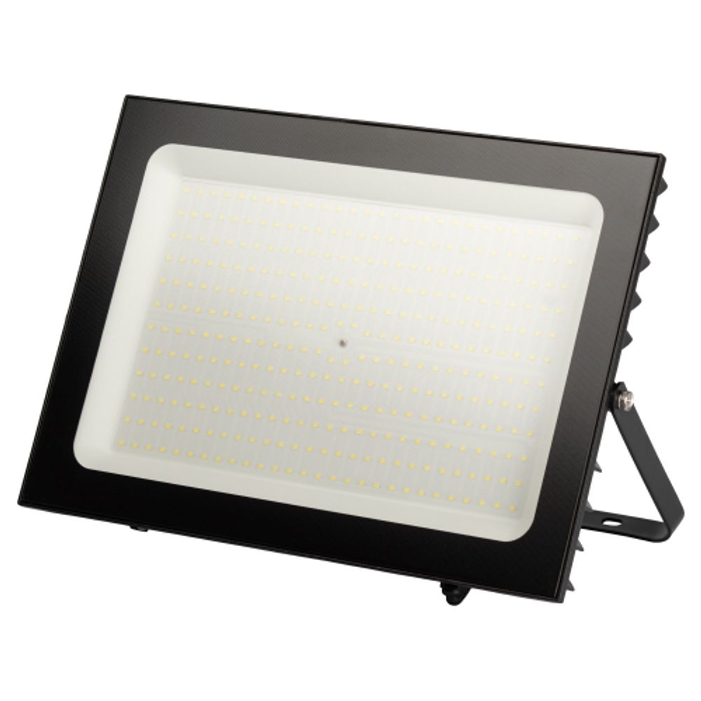 Прожектор светодиодный уличный ЭРА PRO LPR-062-0-65K-300 300Вт 30000лм 6500K КСС Д 120° 3 года IP65 черный призма | Прожекторы PRO