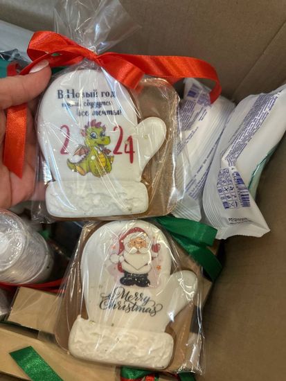 Пряники варежка с фотопечатью на Новый год