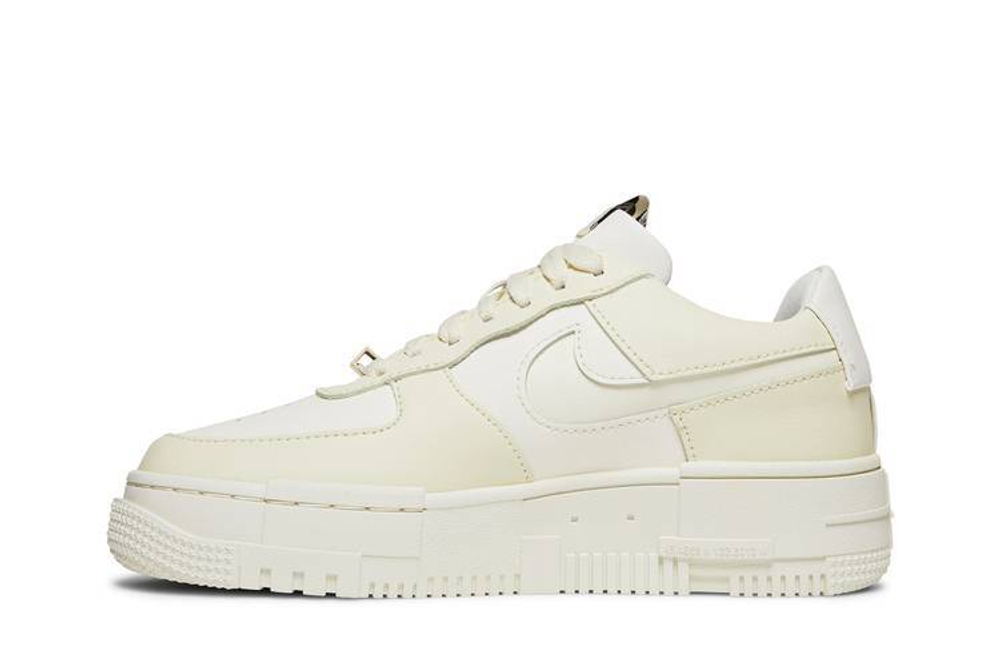 Кроссовки Nike Air Force 1 Pixel (Женская размерная сетка)
