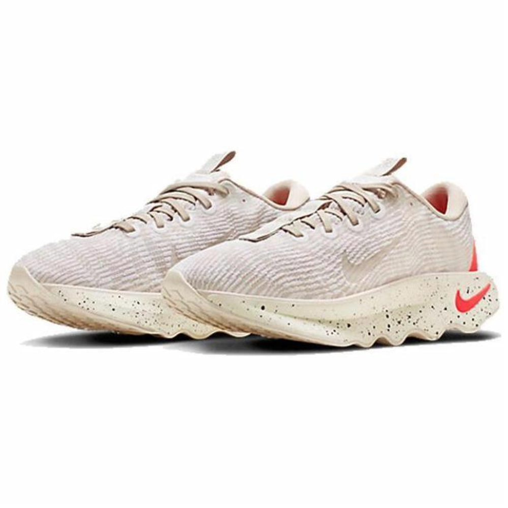 Кроссовки Nike Motiva