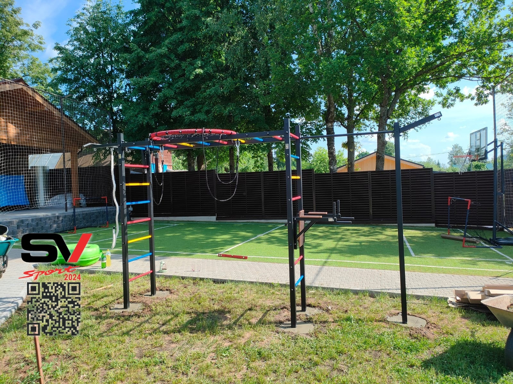 Монтаж уличной шведской стенки Sv Sport Рукоход (5 вертикальных столбов)