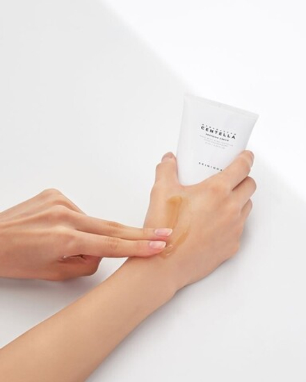 SKIN1004 Охлаждающий защитный крем с центеллой Madagascar Centella Soothing Cream 75мл