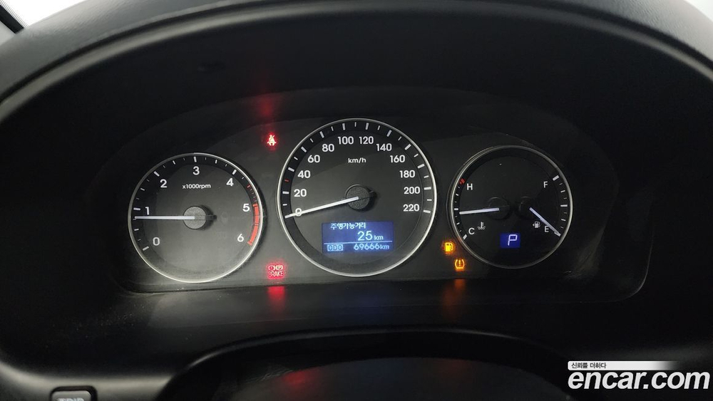 Hyundai The New Grand Starex Van 5인승 (04.2020)