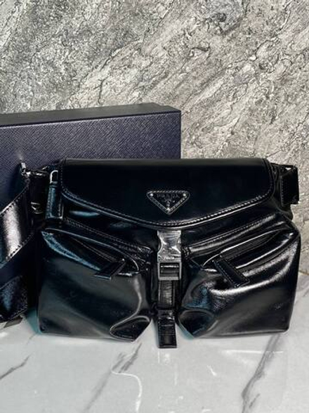 Сумка-мессенджер Prada