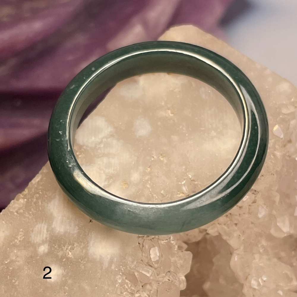 39126 Жадеит кольцо 18р