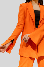 Костюм Lefon из пиджака с разрезами на рукавах и брюк с разрезами внизу интернет-магазин