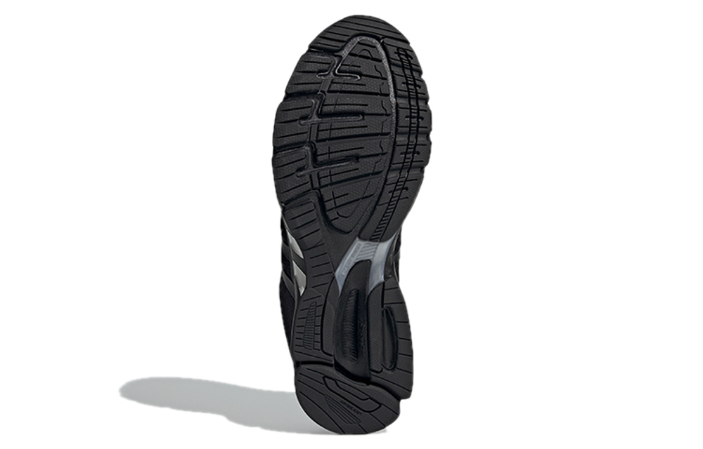 Кроссовки Adidas Equipment 10 Primeknit