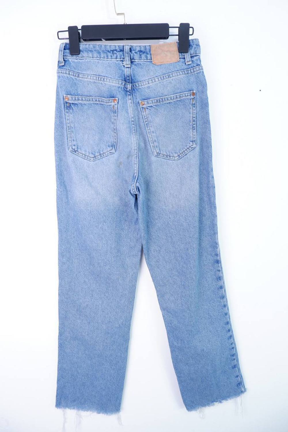 Джинсы Zara свободного кроя, маркировка 34, визуально на 40 размер