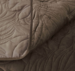 Покрывало 240х260 и 2 наволочки 50х70 Sofi De MarkO Глория коричневое