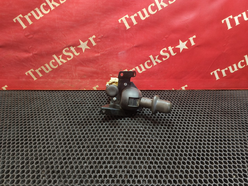 Кран ручного тормоза