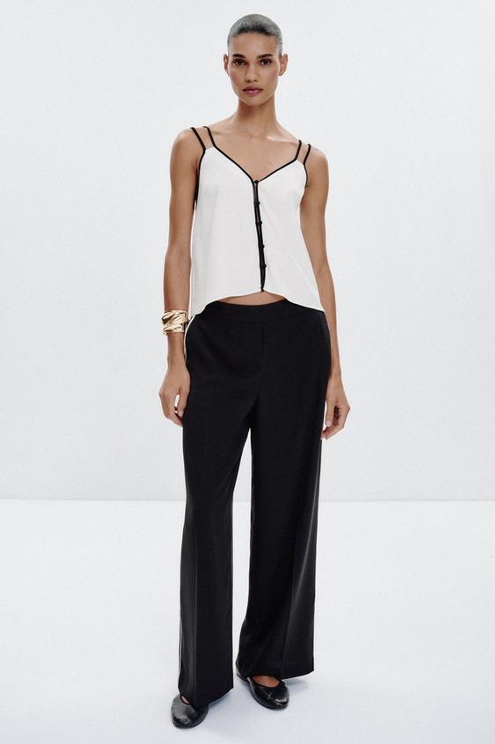 ZARA БРЮКИ С КОНТРАСТНОЙ ОТДЕЛКОЙ, ЧЕРНЫЙ