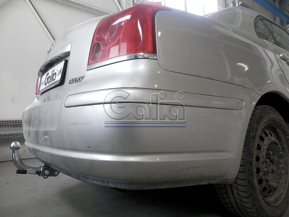 Фаркоп оцинкованный Galia T066A для Toyota Avensis седан/лифтбек 2003-2009(паспорт и сертификат в комплекте)(без электрики)
