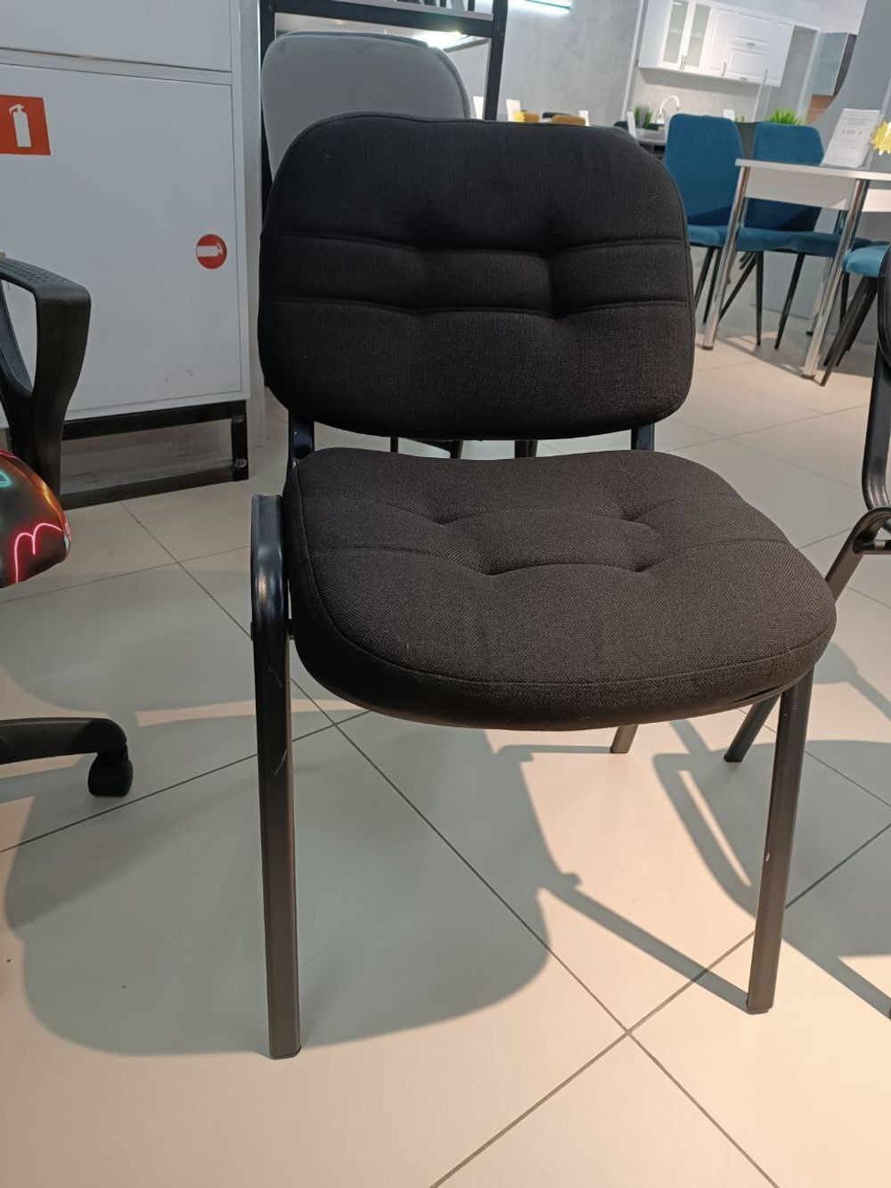 Стул Персона3 ИЗО (Н) Атзек Каркас черный