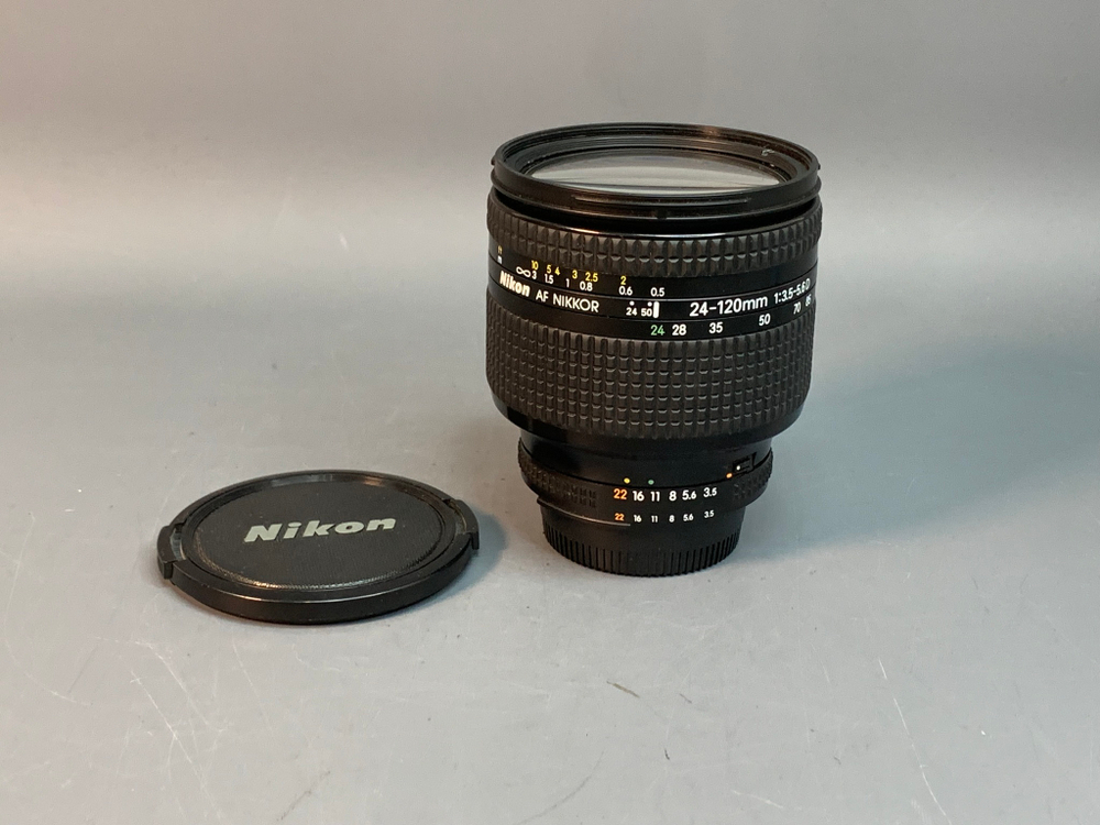 Nikon 24-120mm 3.5-5.6D