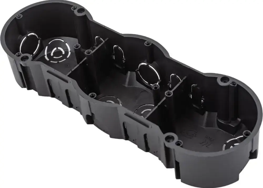 Подрозетник Greenel / Гринэль трехместный с металлическими лапками 212х70х45мм, GE40024 для полых стен / установочная коробка