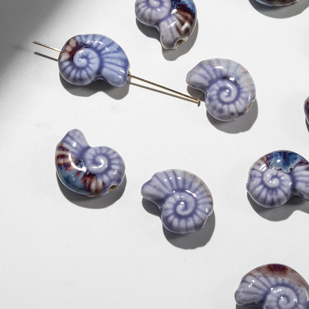 Бусина в форме "Аммонита", 15,8*20,8мм, фиолетовая, глазурированный фарфор