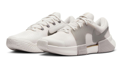 Мужские кроссовки теннисные Nike Zoom GP Challenge 1 Premium - белый