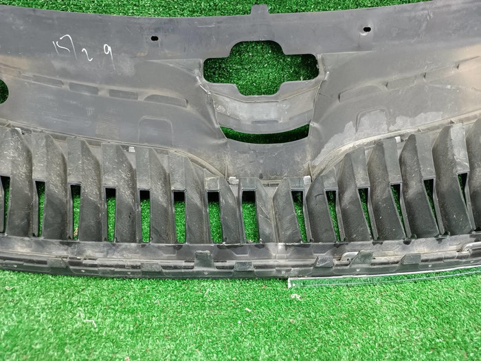 Решетка радиатора Skoda Rapid 1 (2012-2020)