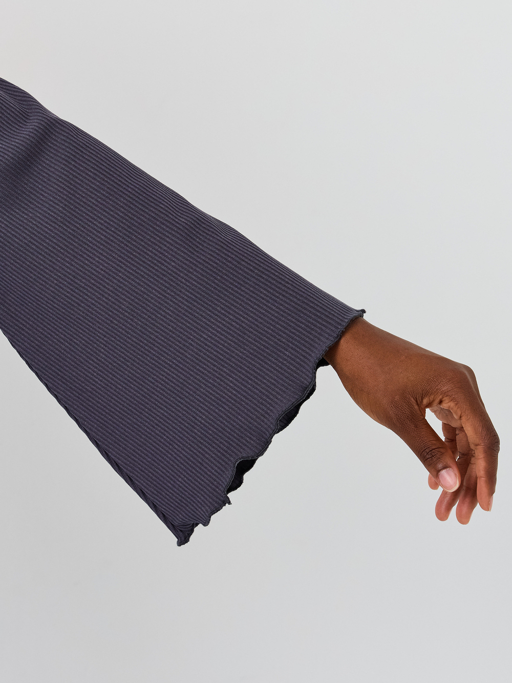 Платье с открытой спиной длинное