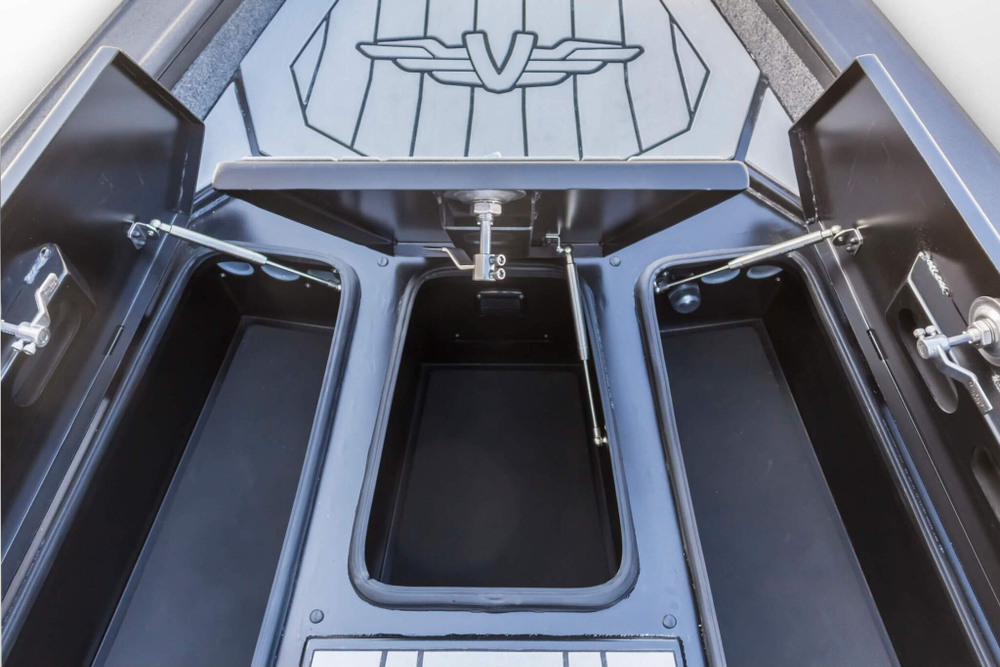 Катер Volzhanka FISHPRO XR 4P