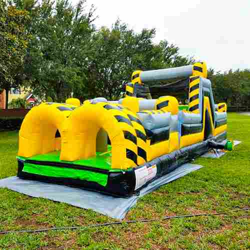 Коммерческая надувная полоса препятствий «Радиация», 18×3×4 м