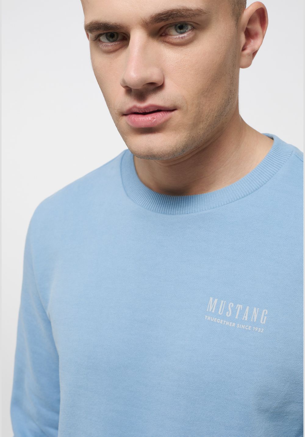 Джемпер Ben Crewneck 1013502-5124