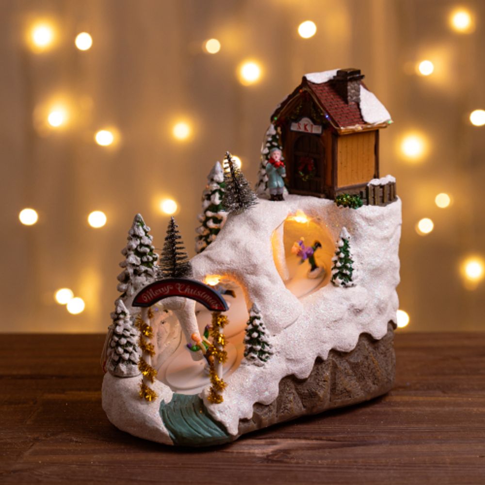 Светодиодная новогодняя фигура ЭРА EFIS-S06 композиция Лыжня мультиколор 3*АА 22*14*22 см