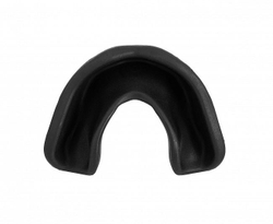 Капа одночелюстная Clinch Competition Single Layer Mouthguard черная C511