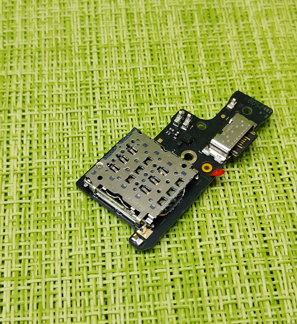 Xiaomi Redmi Note 14 4G (24117RN76G) / (24117RN76O) / нижняя плата зарядки + микрофоном + Считыватель SIM карты (ORIG)