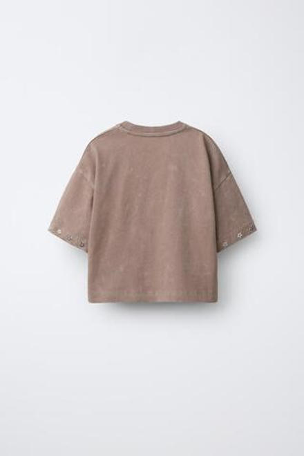 ZARA ФУТБОЛКА СО СВЕРКАЮЩИМИ ЗВЕЗДАМИ, ЗЕМЛЯНОЙ