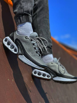 Кроссовки NIKE AIR MAX DN