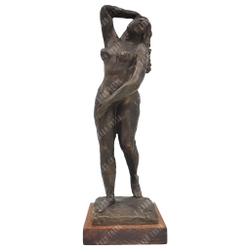 Динес Ю. С. Русская баня. Бронза, литьё. 2000 г.