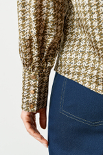 22737 Блузка женская (хаки принт)