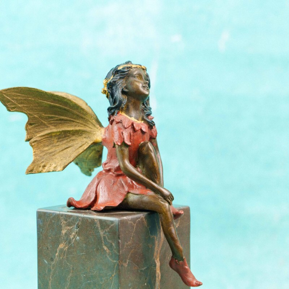 Декоративная статуэтка «Мечтающая фея»