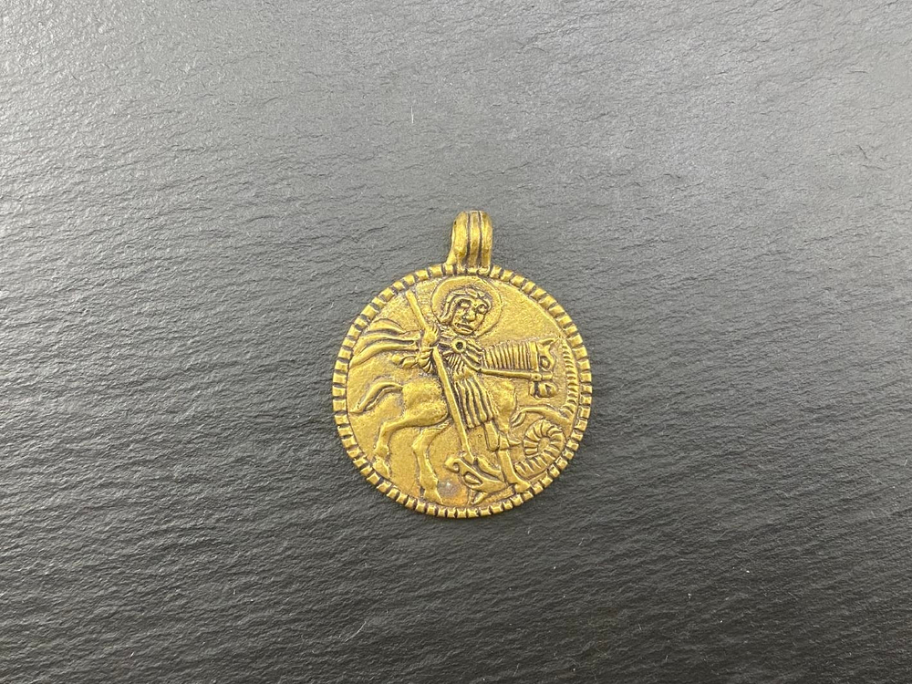 Подвеска. Змеевик. Новгород 12-14 в.